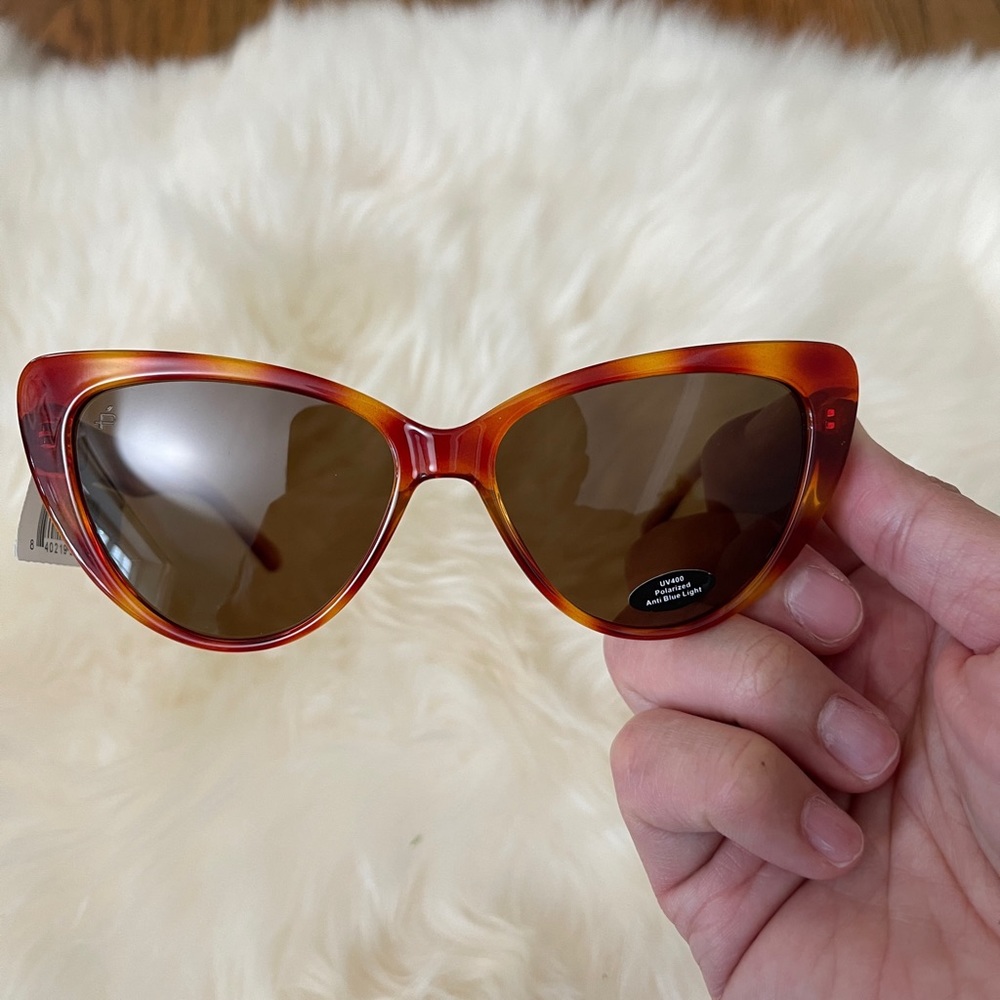 Prive Revaux OH DARLING SUNGLASSES tortoise NWT - Picture 2 of 4
